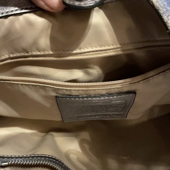 Coach purse - Picture 8 of 10